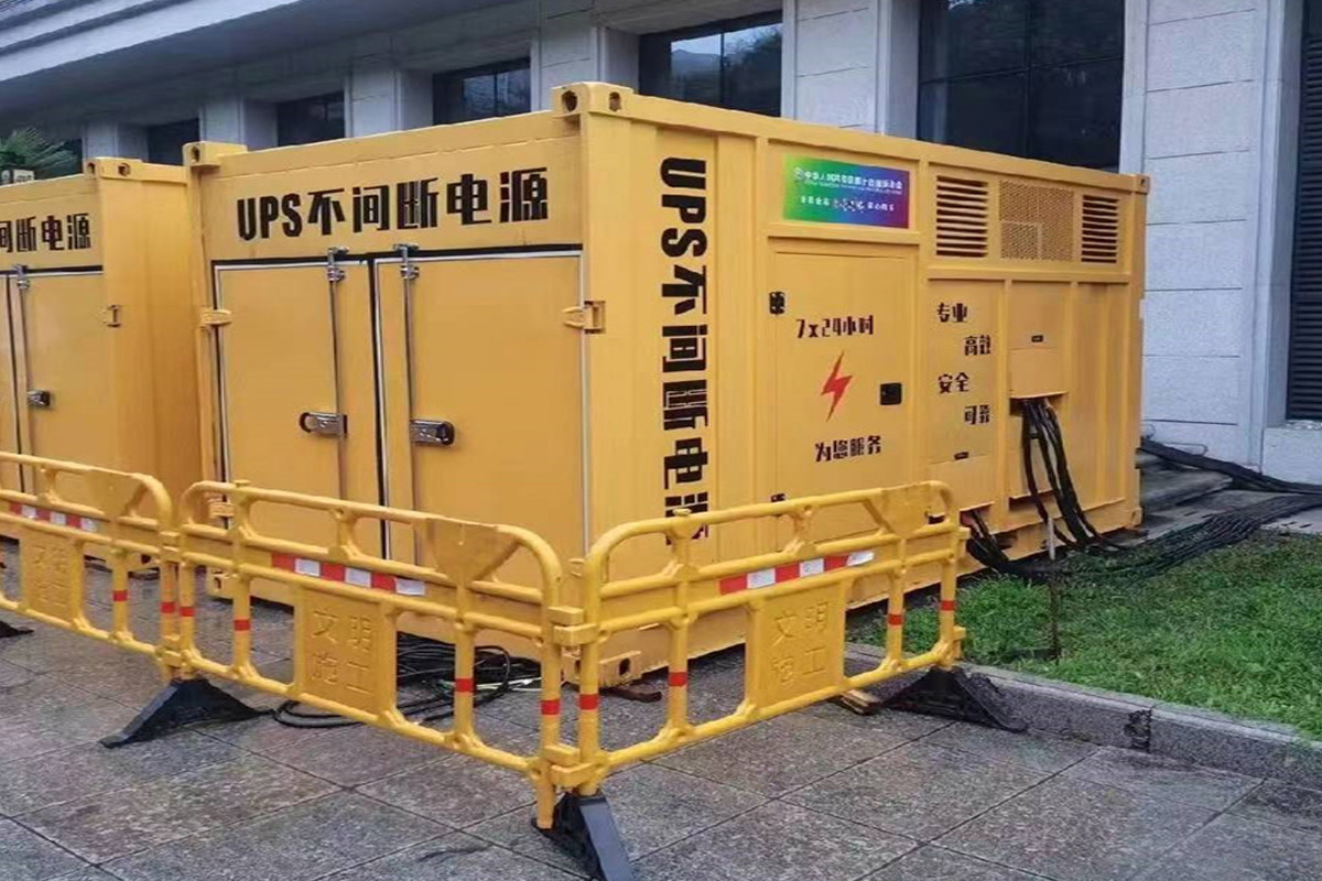喀喇沁发电机租赁施工现场